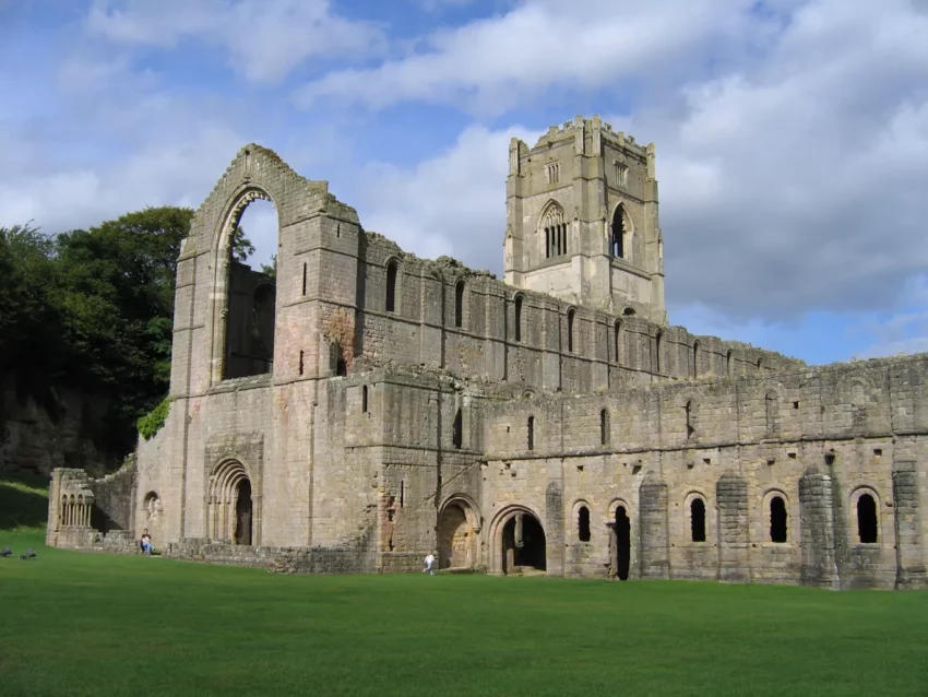 Fountains Abbey Yorkshire 3